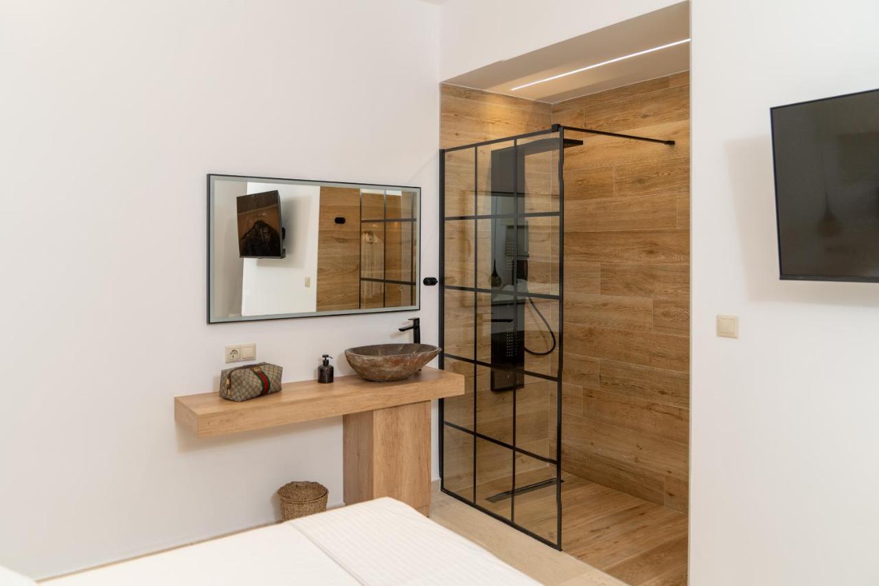 הרקליון Luxury Suite In Downtown מראה חיצוני תמונה