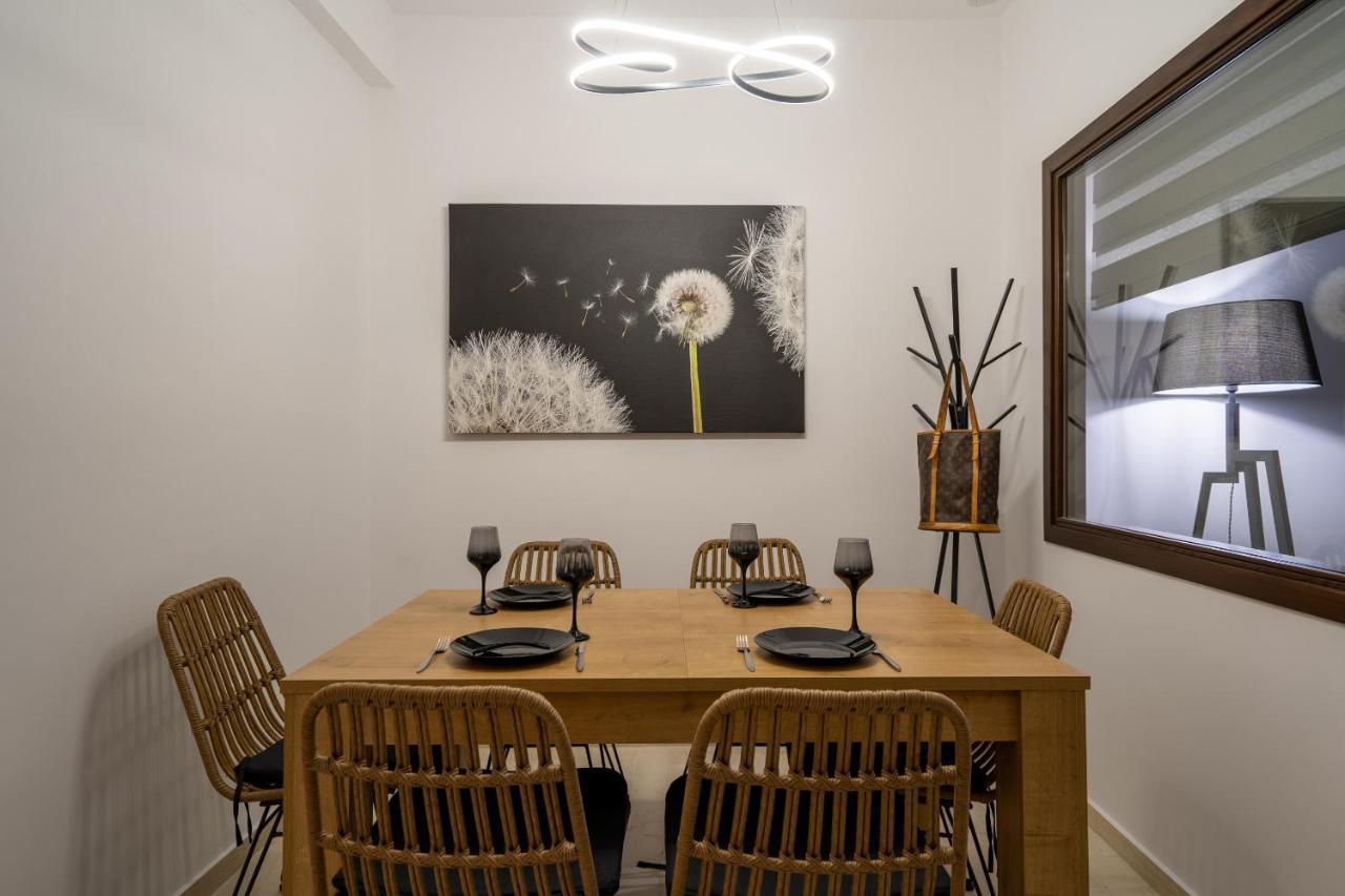 הרקליון Luxury Suite In Downtown מראה חיצוני תמונה