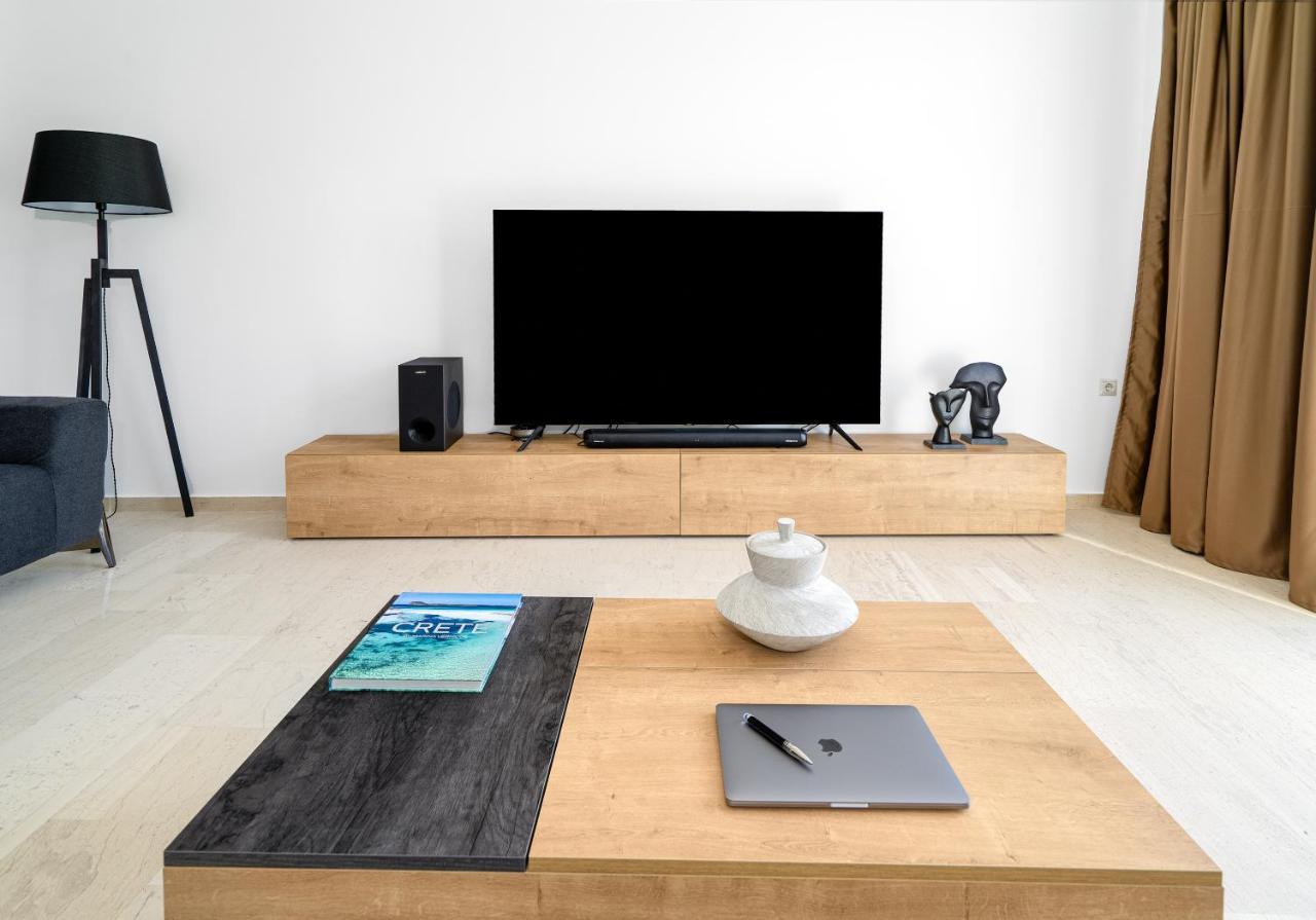הרקליון Luxury Suite In Downtown מראה חיצוני תמונה