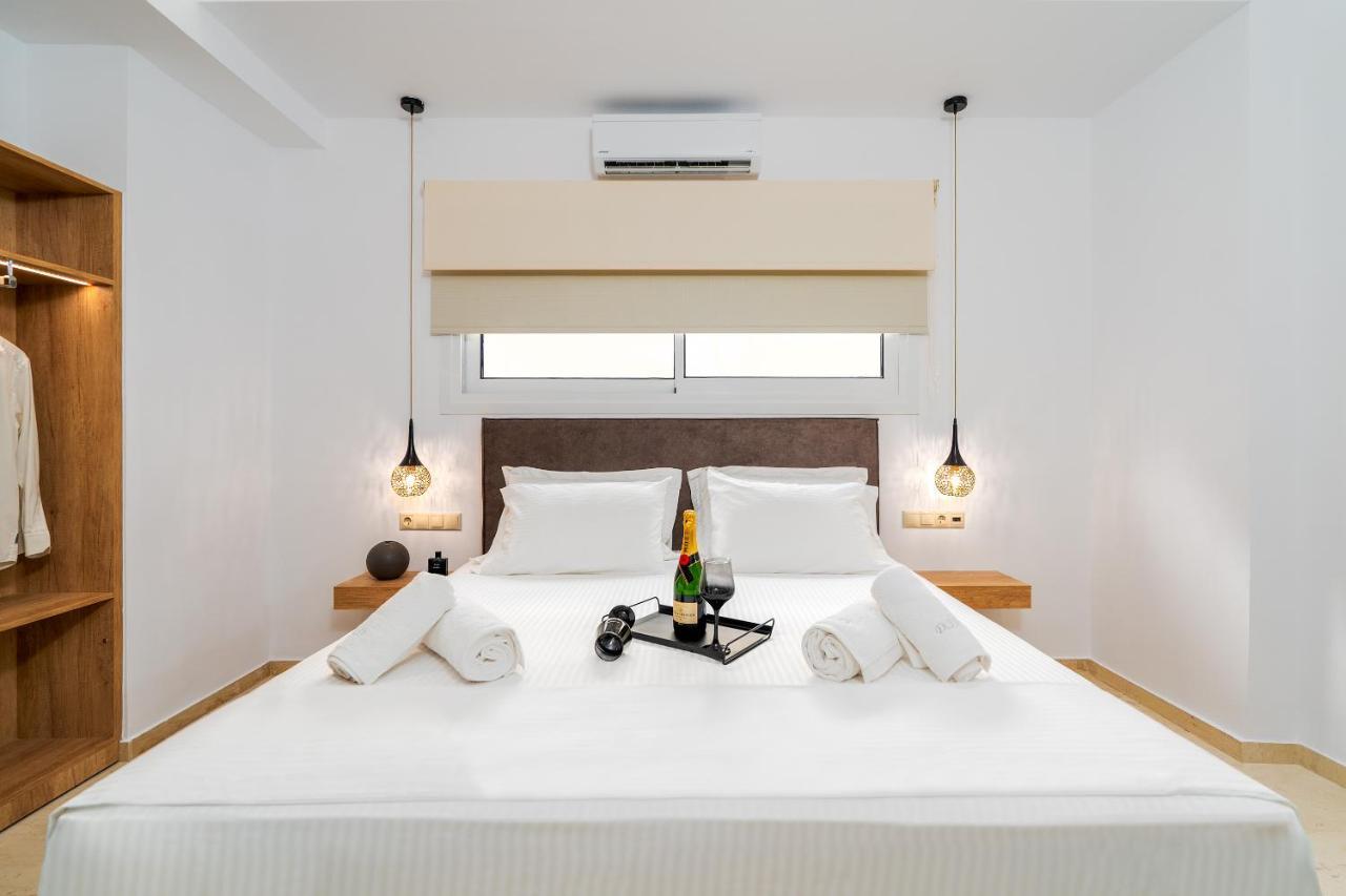 הרקליון Luxury Suite In Downtown מראה חיצוני תמונה