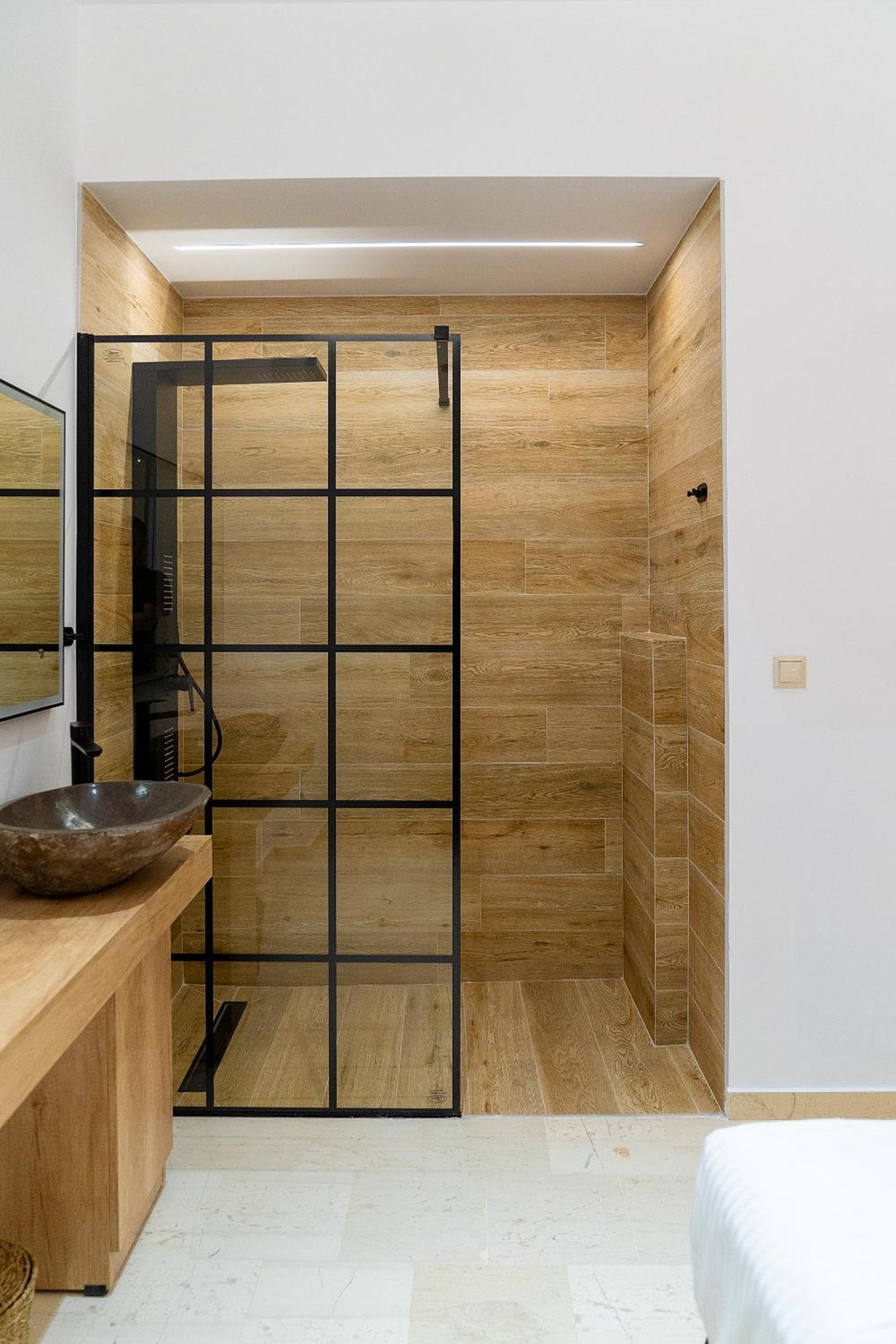 הרקליון Luxury Suite In Downtown מראה חיצוני תמונה