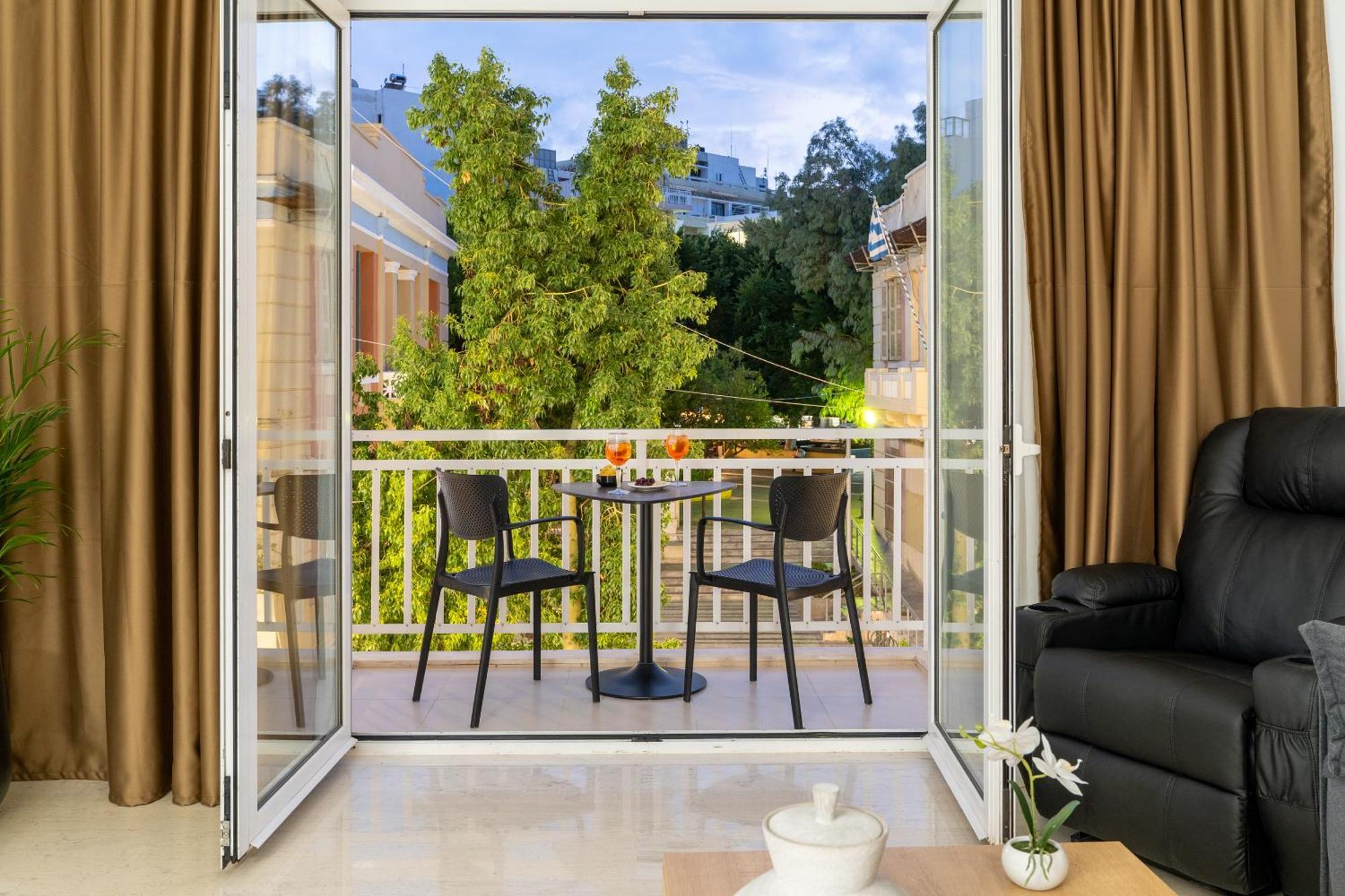 הרקליון Luxury Suite In Downtown מראה חיצוני תמונה