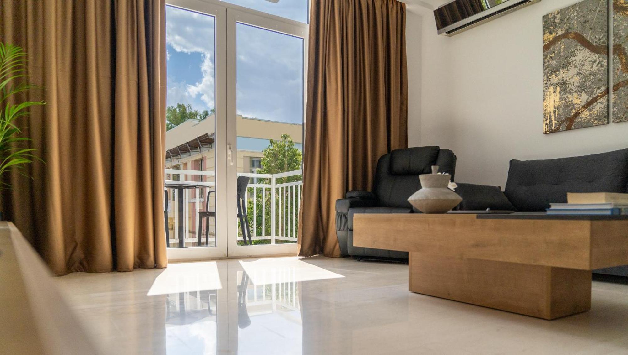 הרקליון Luxury Suite In Downtown מראה חיצוני תמונה